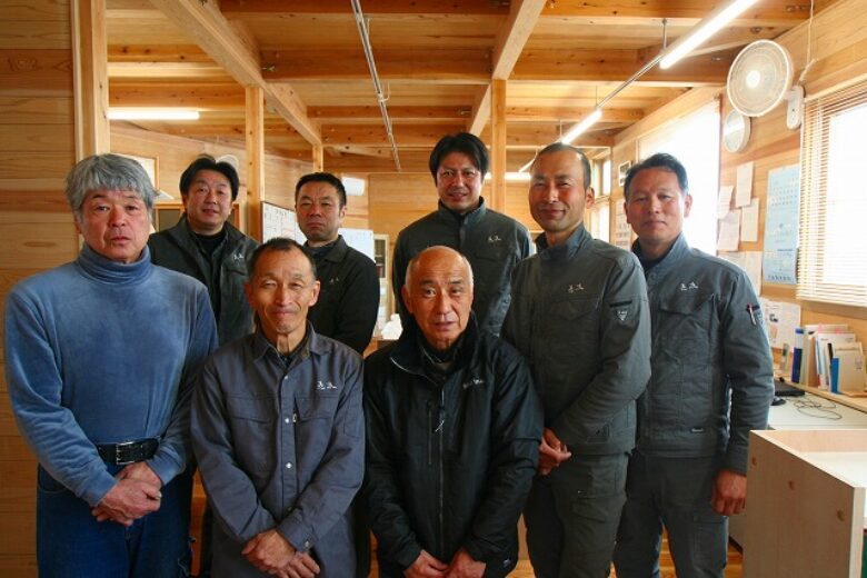 新年のご挨拶と代表取締役交代のお知らせ。